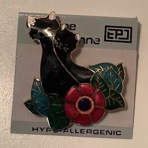 Vintage enamel brooch